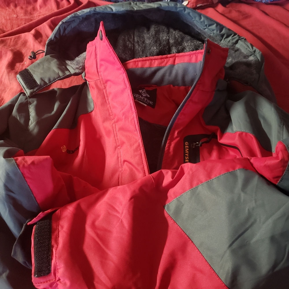 Gemyse red zipper front winter coat